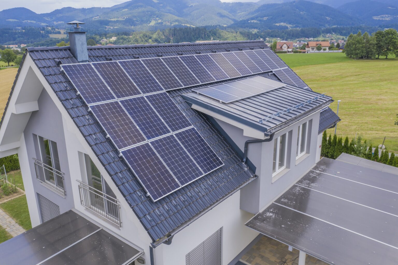 Residential solar rooftop installation